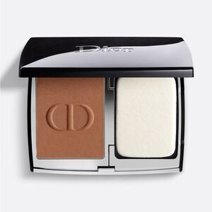 Dior Forever Natural Velvet Transfer-Proof Compact Foundation in 7N